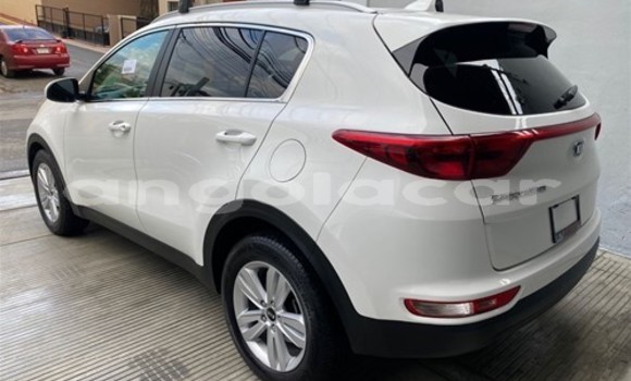 Comprar Usado Kia Sportage Branco Carro em Luena em Moxico Comprar Usado Kia Sportage Branco Carro em Luena em Moxico