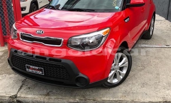 Comprar Usado Kia Soul Vermelho Carro em Luena em Moxico