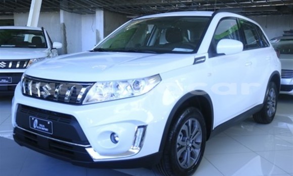 Acheter Occasion Voiture Suzuki Vitara Blanc à Luena, Moxico Acheter Occasion Voiture Suzuki Vitara Blanc à Luena, Moxico