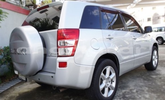 Acheter Occasion Voiture Suzuki Vitara Gris à Luena, Moxico Acheter Occasion Voiture Suzuki Vitara Gris à Luena, Moxico