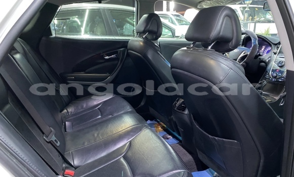 Buy Used Hyundai Azera White Car in Benguela in Benguela Buy Used Hyundai Azera White Car in Benguela in Benguela