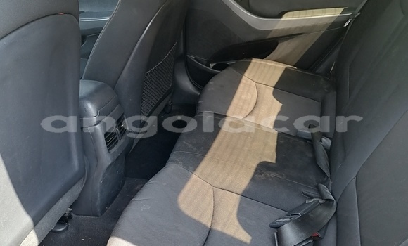 Buy Used Hyundai Elantra White Car in Benguela in Benguela Buy Used Hyundai Elantra White Car in Benguela in Benguela