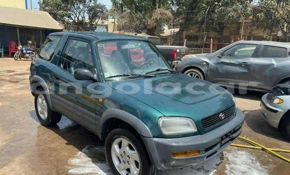 Comprar Usado Toyota RAV4 Outro Carro em Luena em Moxico