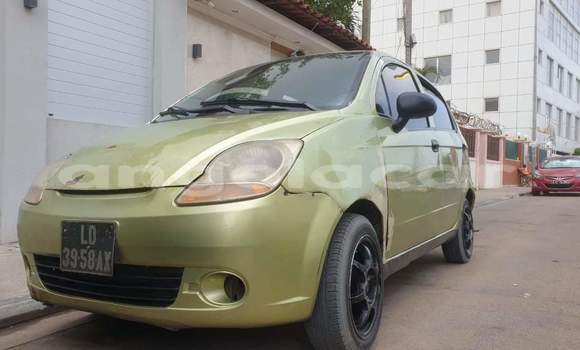 Acheter Occasion Voiture Chevrolet spark Vert à Luanda, Province de Luanda Acheter Occasion Voiture Chevrolet spark Vert à Luanda, Province de Luanda