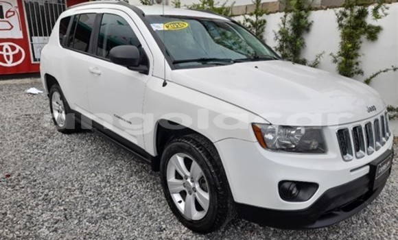 Acheter Occasion Voiture Jeep Compass Blanc à Luena, Moxico Acheter Occasion Voiture Jeep Compass Blanc à Luena, Moxico