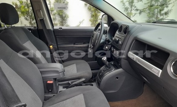 Acheter Occasion Voiture Jeep Compass Blanc à Luena, Moxico Acheter Occasion Voiture Jeep Compass Blanc à Luena, Moxico