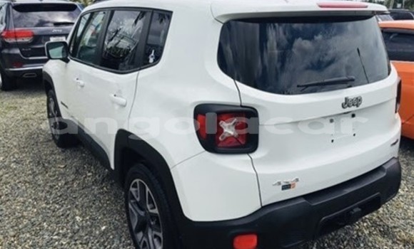 Buy Used Jeep Renegade White Car in Luena in Moxico Buy Used Jeep Renegade White Car in Luena in Moxico