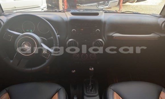 Comprar Usado Jeep Wrangler Preto Carro em Luena em Moxico Comprar Usado Jeep Wrangler Preto Carro em Luena em Moxico
