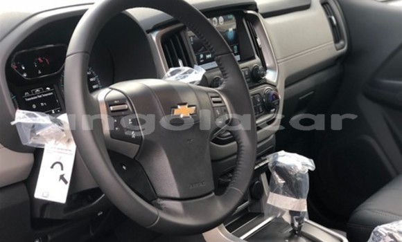 Comprar Usado Chevrolet Colorado Branco Carro em Luena em Moxico Comprar Usado Chevrolet Colorado Branco Carro em Luena em Moxico
