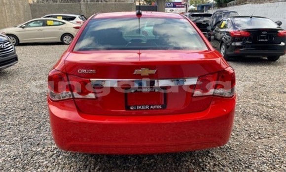 Comprar Usado Chevrolet Cruze Vermelho Carro em Luena em Moxico Comprar Usado Chevrolet Cruze Vermelho Carro em Luena em Moxico