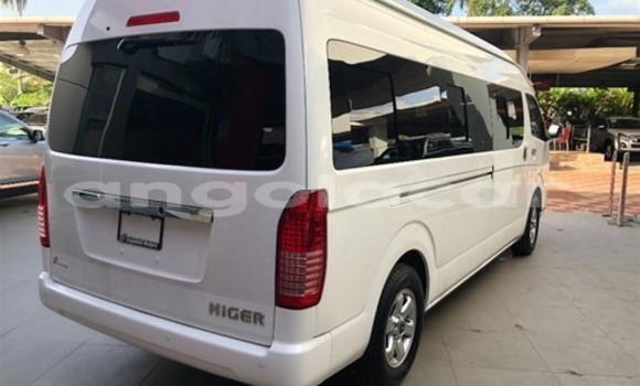 Buy Used Nash Ambassador Beige Car in Luena in Moxico Buy Used Nash Ambassador Beige Car in Luena in Moxico