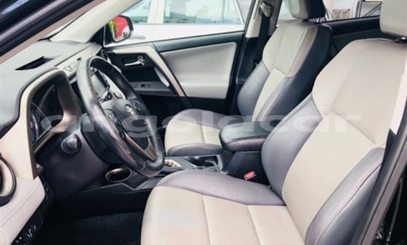 Comprar Usado Toyota RAV4 Preto Carro em Luanda em Luanda Province Comprar Usado Toyota RAV4 Preto Carro em Luanda em Luanda Province