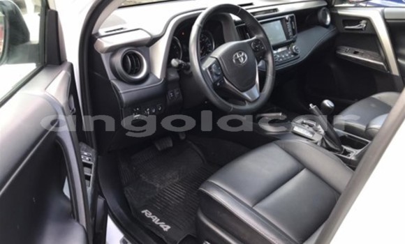Buy Used Toyota RAV4 White Car in Luanda in Luanda Province Buy Used Toyota RAV4 White Car in Luanda in Luanda Province