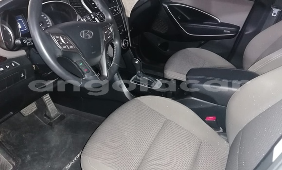 Buy Used Hyundai Santa Fe Silver Car in Benguela in Benguela Buy Used Hyundai Santa Fe Silver Car in Benguela in Benguela