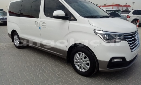 Comprar Usado Hyundai H1 Branco Carro em Benguela em Benguela