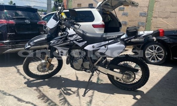 Acheter Occasion Moto Suzuki DR-Z Noir à Luanda, Province de Luanda Acheter Occasion Moto Suzuki DR-Z Noir à Luanda, Province de Luanda