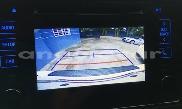 Comprar Usado Toyota Corolla II Branco Carro em Luena em Moxico Comprar Usado Toyota Corolla II Branco Carro em Luena em Moxico