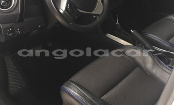 Comprar Usado Toyota Corolla II Branco Carro em Luena em Moxico Comprar Usado Toyota Corolla II Branco Carro em Luena em Moxico