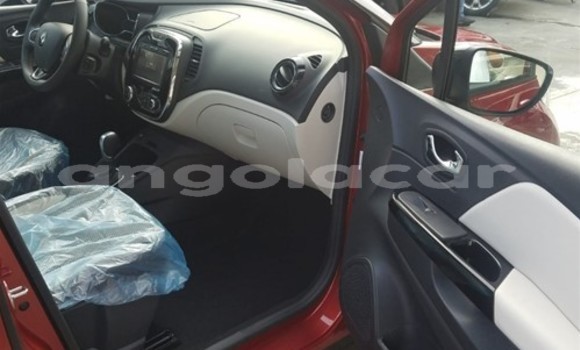 Acheter Occasion Voiture Renault Kaptur Rouge à Luena, Moxico Acheter Occasion Voiture Renault Kaptur Rouge à Luena, Moxico