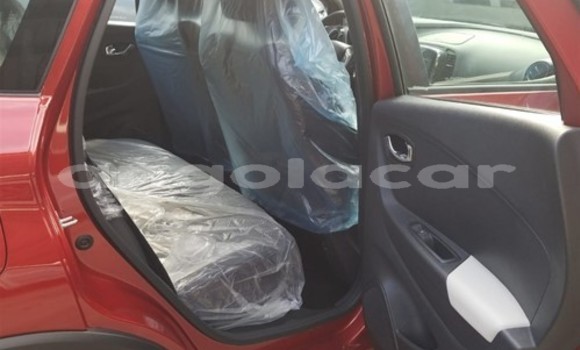 Acheter Occasion Voiture Renault Kaptur Rouge à Luena, Moxico Acheter Occasion Voiture Renault Kaptur Rouge à Luena, Moxico