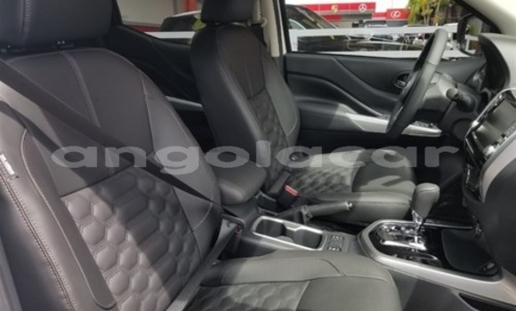 Acheter Occasion Voiture Nissan Frontier Blanc à Luena, Moxico Acheter Occasion Voiture Nissan Frontier Blanc à Luena, Moxico
