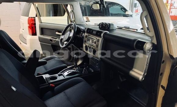 Buy Used Toyota FJ Cruiser Other Car in Benguela in Benguela Buy Used Toyota FJ Cruiser Other Car in Benguela in Benguela