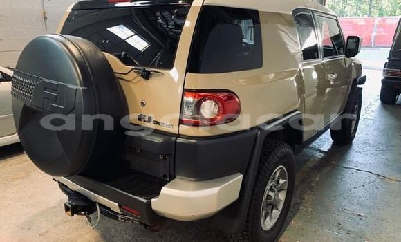 Buy Used Toyota FJ Cruiser Other Car in Benguela in Benguela Buy Used Toyota FJ Cruiser Other Car in Benguela in Benguela