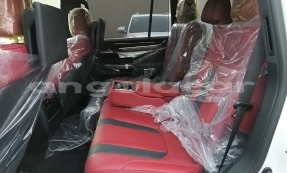 Buy Used Lexus LX 570 White Car in Luena in Moxico Buy Used Lexus LX 570 White Car in Luena in Moxico