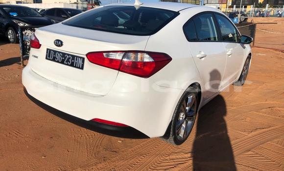 Buy Used Kia Forte Black Car in Luanda in Luanda Province Buy Used Kia Forte Black Car in Luanda in Luanda Province