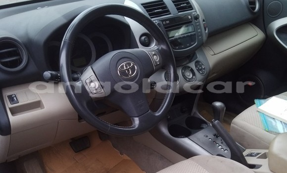 Comprar Usado Toyota RAV4 Preto Carro em Caxito em Bengo Comprar Usado Toyota RAV4 Preto Carro em Caxito em Bengo