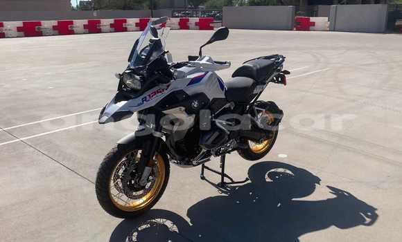 Comprar Usado BMW GS Branco Moto em Luanda em Luanda Province Comprar Usado BMW GS Branco Moto em Luanda em Luanda Province