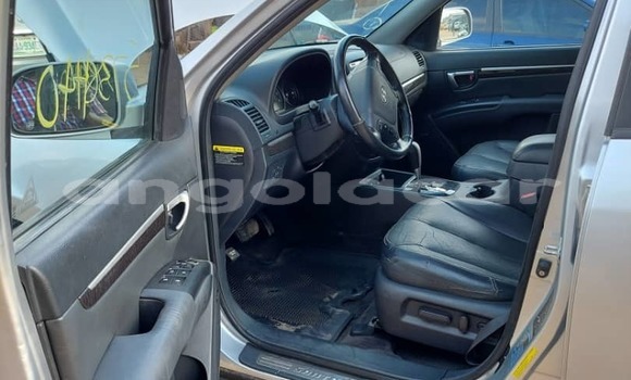 Comprar Usado Hyundai Santa Fe Outro Carro em N’dalatando em Cuanza Norte Province Comprar Usado Hyundai Santa Fe Outro Carro em N’dalatando em Cuanza Norte Province