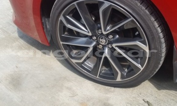 Acheter Occasion Voiture Toyota Corolla Rouge à Luena, Moxico Acheter Occasion Voiture Toyota Corolla Rouge à Luena, Moxico