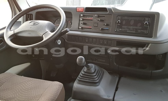 Buy Used Toyota Coaster White Car in Benguela in Benguela Buy Used Toyota Coaster White Car in Benguela in Benguela