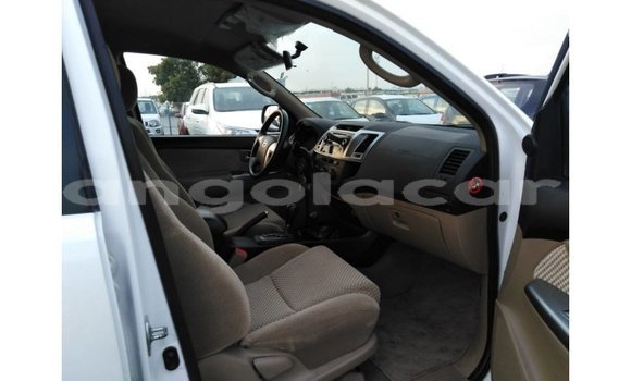 Buy Import Toyota Fortuner White Car in Import - Dubai in Bengo Province Buy Import Toyota Fortuner White Car in Import - Dubai in Bengo Province