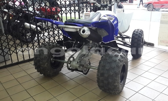 Acheter Occasion Moto Yamaha YZF Bleu à Luanda, Province de Luanda Acheter Occasion Moto Yamaha YZF Bleu à Luanda, Province de Luanda