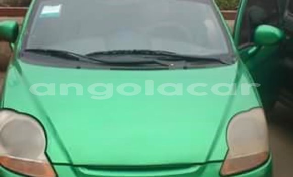 Comprar Usado Chevrolet spark Verde Carro em Luanda em Luanda Province