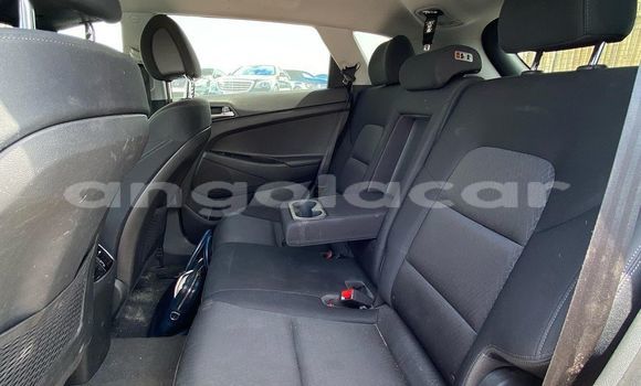 Comprar Usado Hyundai Tucson Branco Carro em Huambo em Huambo Comprar Usado Hyundai Tucson Branco Carro em Huambo em Huambo