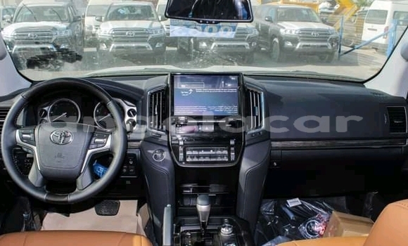 Acheter Neuf Voiture Toyota Land Cruiser Noir à Malanje, Malanje Province Acheter Neuf Voiture Toyota Land Cruiser Noir à Malanje, Malanje Province