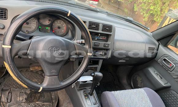 Buy Used Toyota RAV4 Green Car in Luanda in Luanda Province Buy Used Toyota RAV4 Green Car in Luanda in Luanda Province