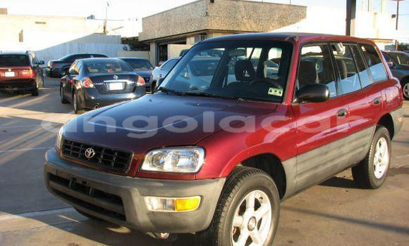Comprar Usado Toyota RAV4 Outro Carro em Luanda em Luanda Province