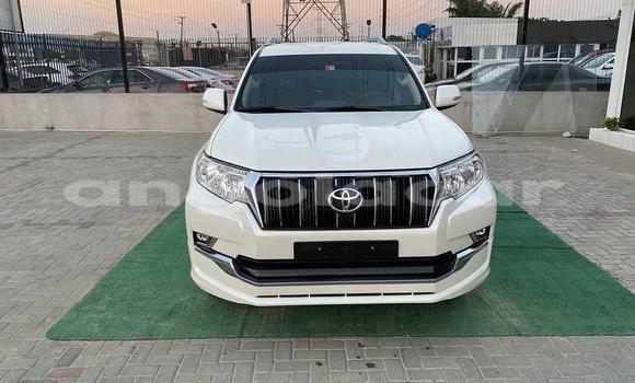 Acheter Occasion Voiture Toyota Prado Blanc à Huambo, Huambo Acheter Occasion Voiture Toyota Prado Blanc à Huambo, Huambo