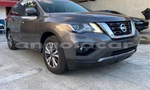Acheter Occasion Voiture Nissan Pathfinder Noir à Luena, Moxico Acheter Occasion Voiture Nissan Pathfinder Noir à Luena, Moxico