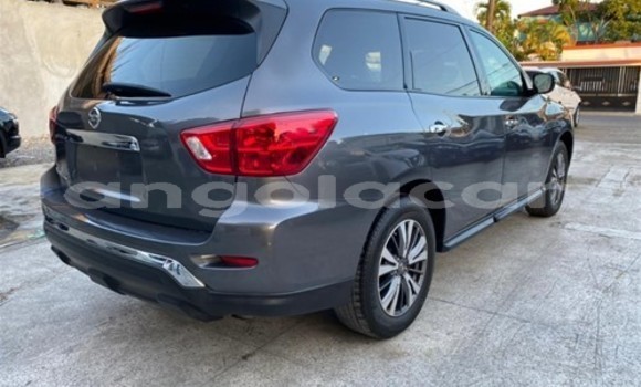 Acheter Occasion Voiture Nissan Pathfinder Noir à Luena, Moxico Acheter Occasion Voiture Nissan Pathfinder Noir à Luena, Moxico