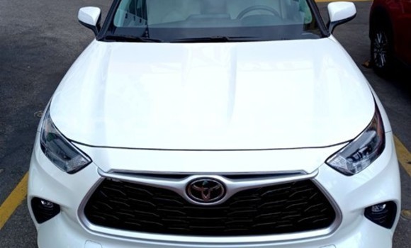 Acheter Occasion Voiture Toyota Highlander Gris à Luena, Moxico Acheter Occasion Voiture Toyota Highlander Gris à Luena, Moxico