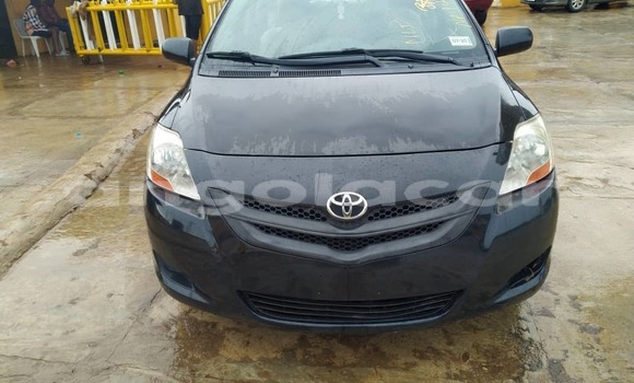 Comprar Usado Toyota Yaris Preto Carro em Malanje em Malanje Province