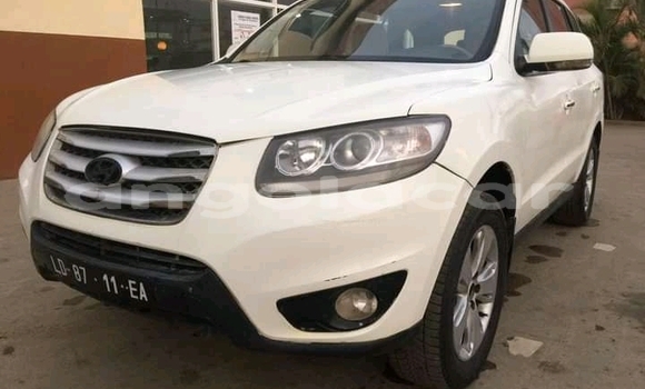 Comprar Usado Hyundai Santa Fe Branco Carro em Benguela em Benguela