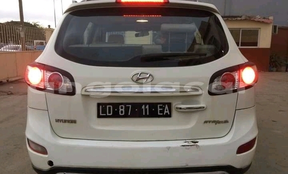 Acheter Occasion Voiture Hyundai Santa Fe Blanc à Benguela, Benguela Acheter Occasion Voiture Hyundai Santa Fe Blanc à Benguela, Benguela
