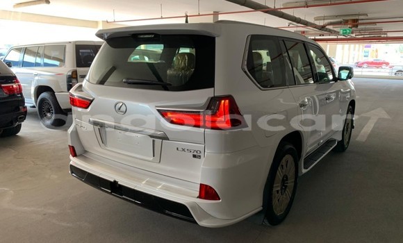 Buy Used Lexus LX 570 White Car in Benguela in Benguela Buy Used Lexus LX 570 White Car in Benguela in Benguela