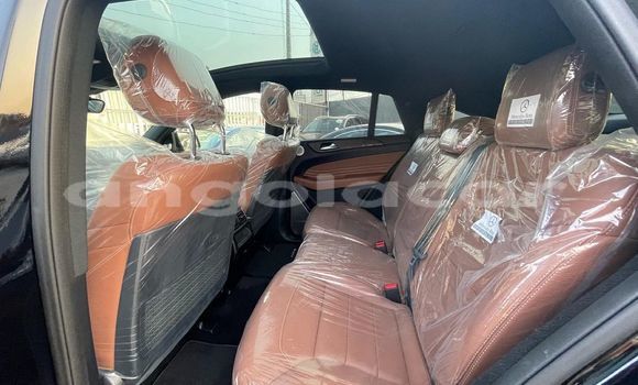Comprar Usado Mercedes-Benz GLE Preto Carro em N'zeto em Zaire Comprar Usado Mercedes-Benz GLE Preto Carro em N'zeto em Zaire